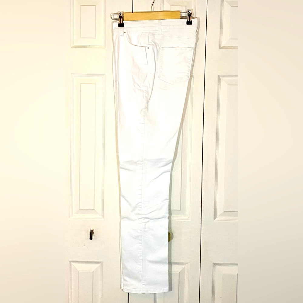Lee Women’s White Jeans